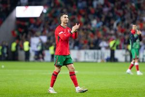 商业价值无人能敌！马卡：C罗的品牌身价将在今年达到8.5亿欧元