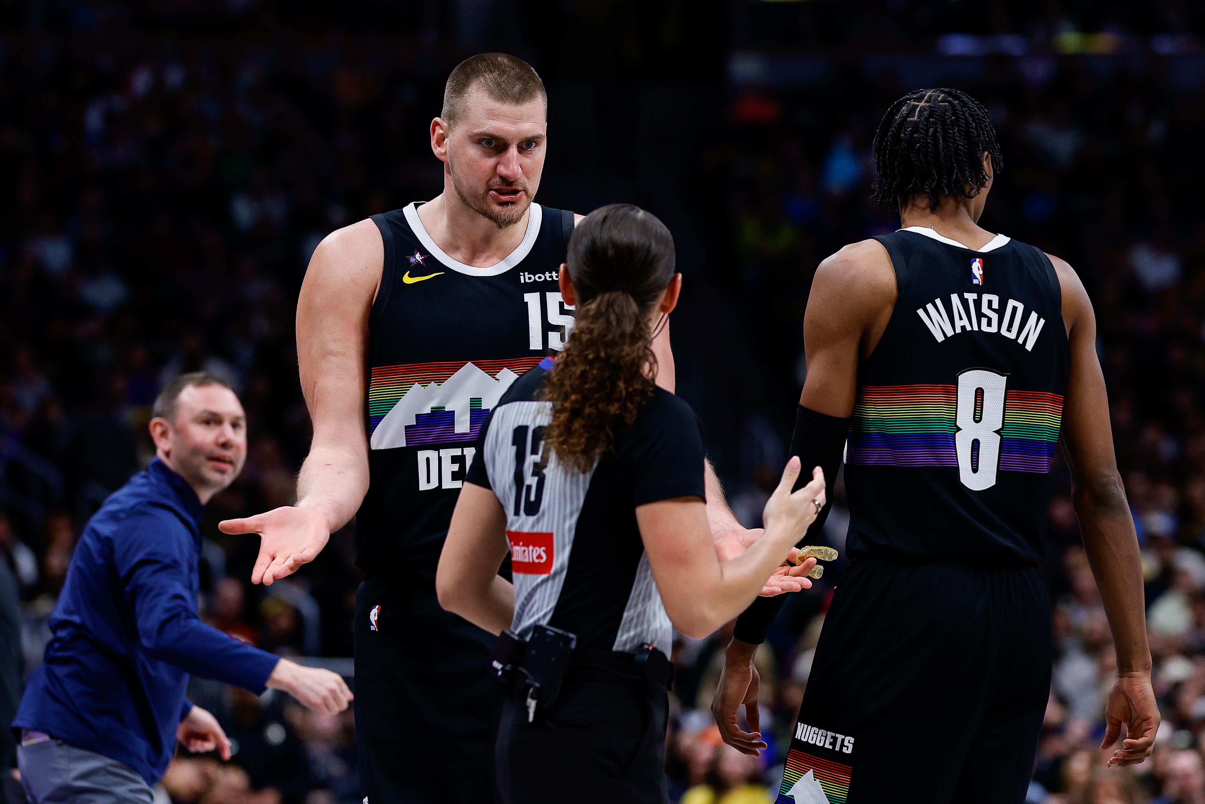 视频直播-NBA彩经：篮网阻击湖人 76人击退勇士  开拓者不敌太阳